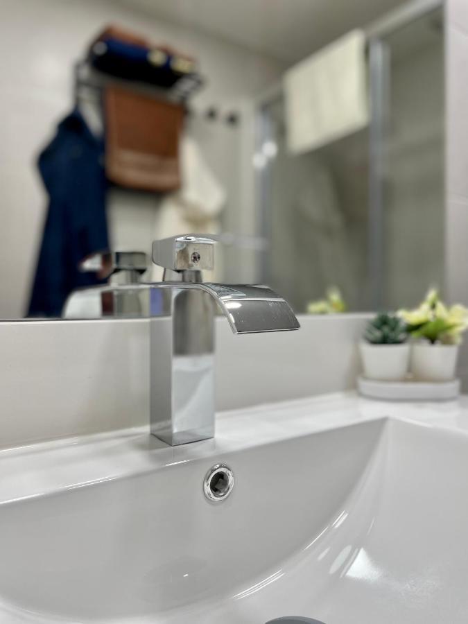 Madrid Villa Suites Aquamarina Εξωτερικό φωτογραφία