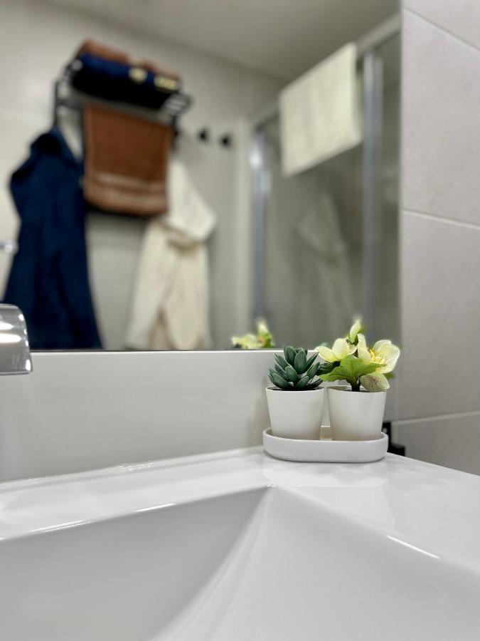 Madrid Villa Suites Aquamarina Εξωτερικό φωτογραφία